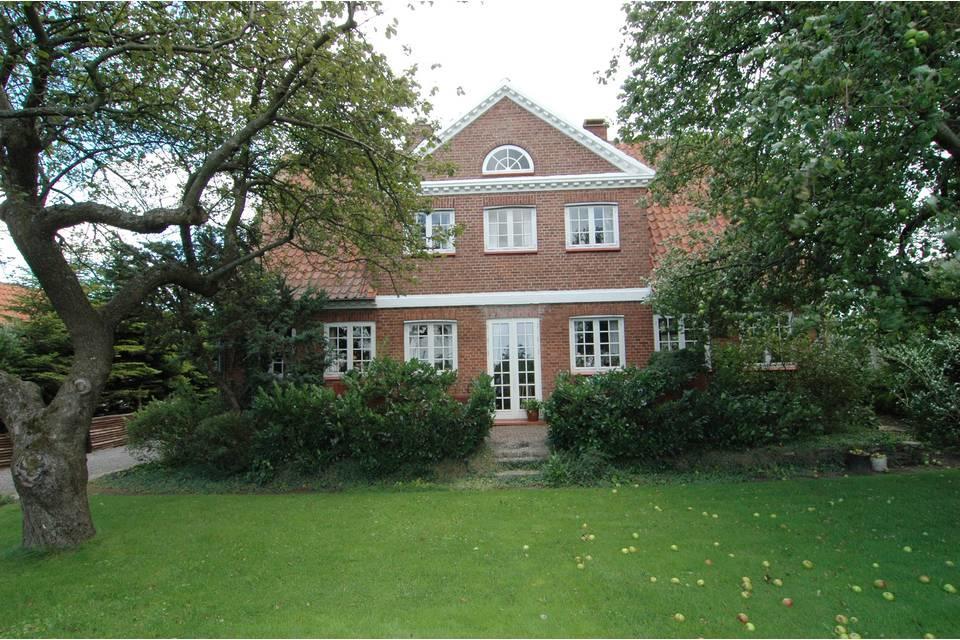 Aakirkeby Bed And Breakfast Exterior foto