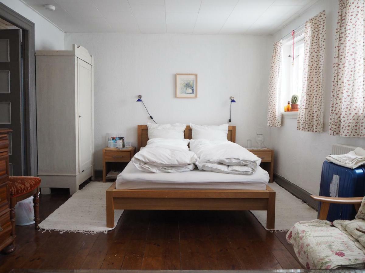 Aakirkeby Bed And Breakfast Exterior foto